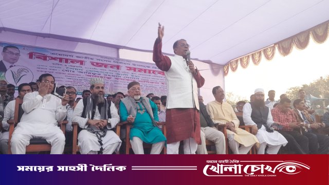 ‘আপনাদের সেবা করতে করতে মরে যেতে চাই’: বোয়ালমারীতে বিএনপি প্রার্থী খন্দকার নাসির