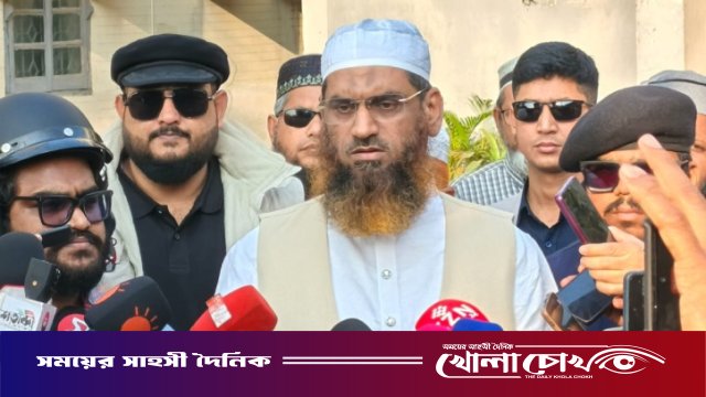 ঢাকা-১৩ আসনে প্রাথমিক ফলে এগিয়ে মামুনুল হক, দ্বিতীয় অবস্থানে ববি হাজ্জাজ