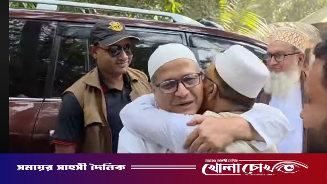 ভোটের লড়াই শেষে সম্প্রীতির জয়: বিজয়ী হয়েই পরাজিত প্রতিদ্বন্দ্বীর ঘরে নবনির্বাচিত এমপি শহিদুল ইসলাম বাবুল