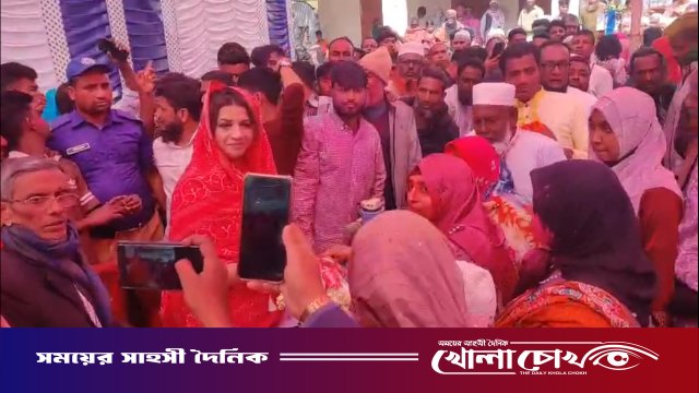 ‎পুষ্পবৃষ্টি আর বাঁধভাঙা উল্লাসে বরণ: লস্করদিয়ায় ভালোবাসার জোয়ারে ভাসছেন শামা ওবায়েদ