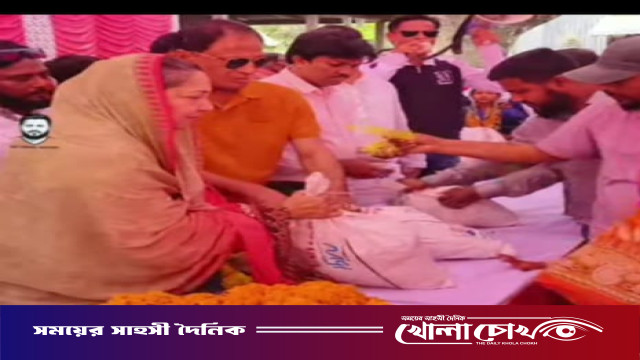 নর্থচ্যানেল ইউনিয়ন বিএনপির উদ্যোগে ইফতার সামগ্রী বিতরণ