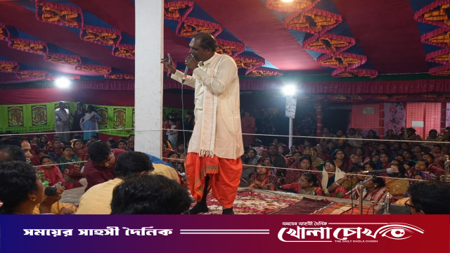 মাগুরায় নবগঙ্গা তীরে দীঘলকান্দিতে ঐতিহ্যবাহী কবি গানের পালা সম্পন্ন