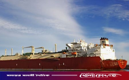 চট্টগ্রাম বন্দরে এসে পৌঁছেছে জ্বালানিবাহী ৮টি জাহাজ