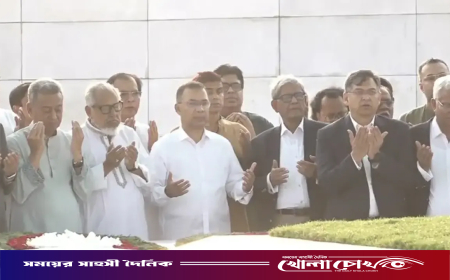 শহীদ জিয়া ও বেগম খালেদা জিয়ার সমাধিতে প্রধানমন্ত্রী তারেক রহমানের শ্রদ্ধা