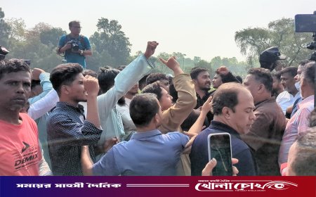 সাভার স্মৃতিসৌধে জাতীয় পার্টি ও ছাত্রশক্তির হাতাহাতি