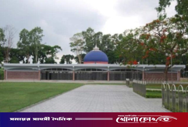 আটরশি ও চন্দ্রপাড়া পাক দরবার শরীফে ঈদুল ফিতরের বৃহত্তম জামাতের প্রস্তুতি সম্পন্ন