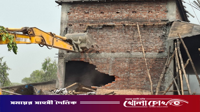 মুন্সীগঞ্জের সিরাজদিখানে অবৈধ ভাট্টি গুঁড়িয়ে দিল ভ্রাম্যমাণ আদালত