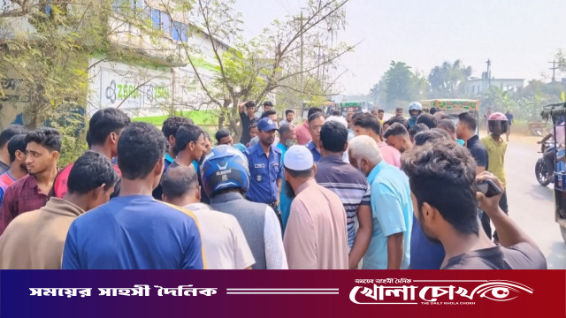 নওগাঁয় সড়ক দুর্ঘটনায় এক যুবকের মৃত্যু