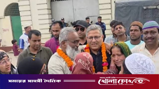 কারামুক্ত নেতাকে ফুল দিয়ে বরণ করলেন বিএনপির সংসদ সদস্য