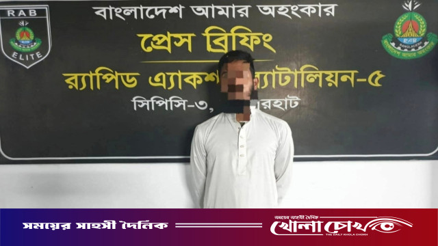 নওগাঁয় ছাত্র বলাৎকারের মামলায় ১২ ঘন্টার মধ্যেই অভিযুক্ত মাদ্রাসা শিক্ষক গ্রেফতার