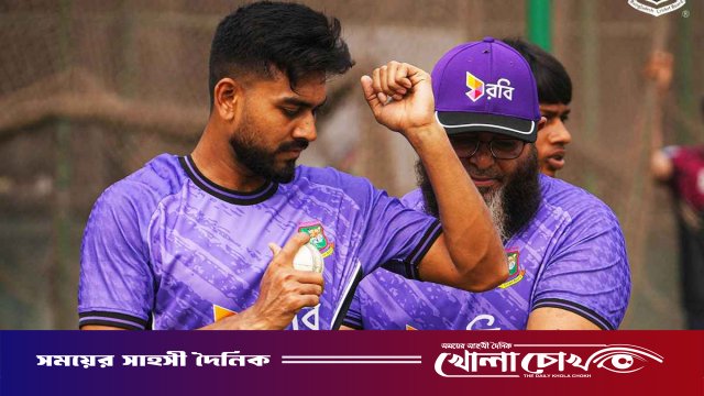 মিরাজের পারফরম্যান্স ও অধিনায়কত্ব নিয়ে মুখ খুললেন মুশতাক আহমেদ