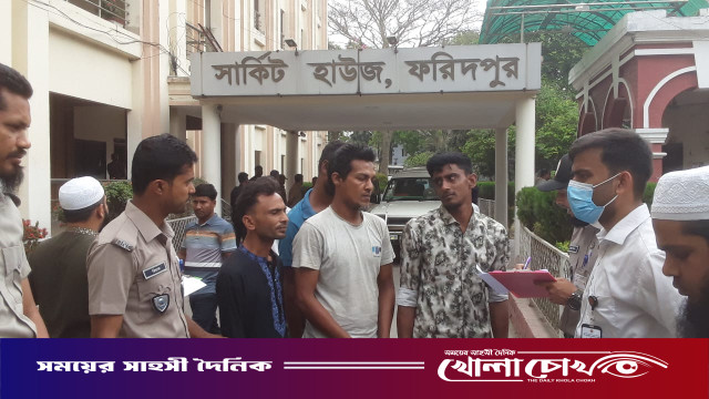 ফরিদপুরে যৌথ বাহিনীর বিশেষ অভিযান, ২০ জনকে কারাদণ্ড