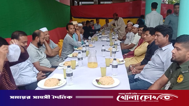 শ্রীনগর ফায়ার সার্ভিসের উদ্যোগে ইফতার ও দোয়া মাহফিল অনুষ্ঠিত