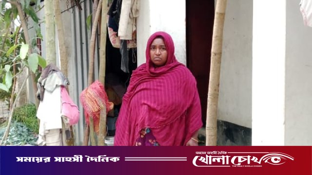 অভাব অনটনে ঈদের আনন্দ নেই সদরপুরে আশ্রায়ন প্রকল্পের বাসিন্দাদের