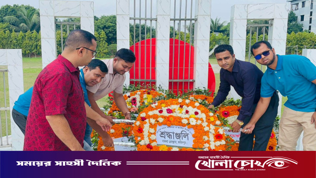 সালথায় মহান স্বাধীনতা দিবসে শহিদ মিনারে প্রেসক্লাবের শ্রদ্ধা নিবেদন