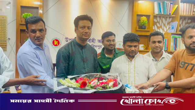 সালথায় নবাগত ইউএনও’র সঙ্গে সাংবাদিকদের মতবিনিময় সভা