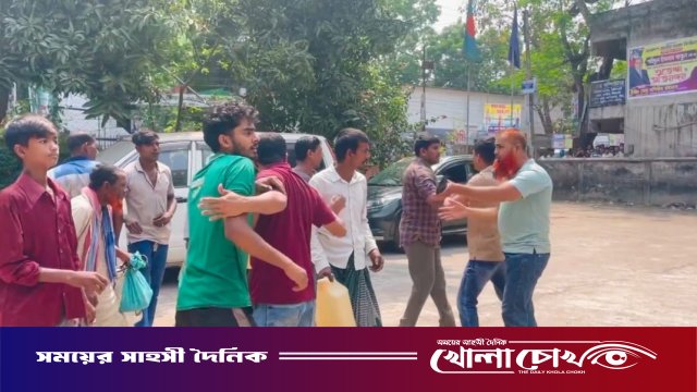 ‎তেল পাচারের ভিডিও করায় সদরপুর থানা চত্বরে সাংবাদিকদের ওপর হা'ম'লা