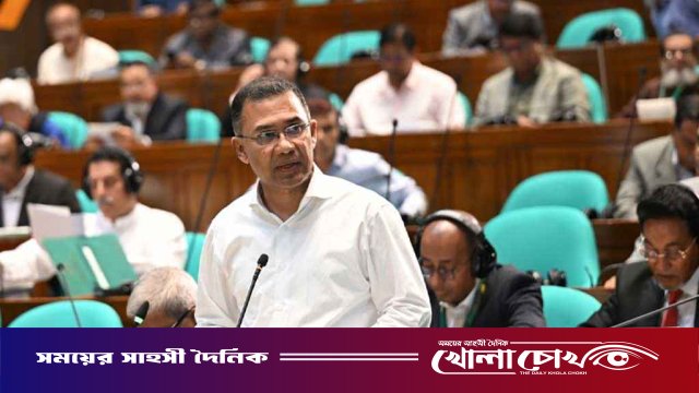 ২ লাখ প্রাথমিক শিক্ষার্থীকে বিনামূল্যে স্কুল ড্রেস দেবে সরকার: প্রধানমন্ত্রী তারেক রহমান