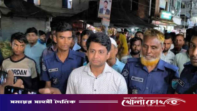 বোয়ালমারীতে শতাধিক অবৈধ দোকান উচ্ছেদ