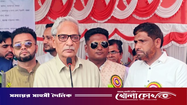 ঘুষ খাওয়া আর ‘মল’ খাওয়া সমান: সংস্কৃতিমন্ত্রী