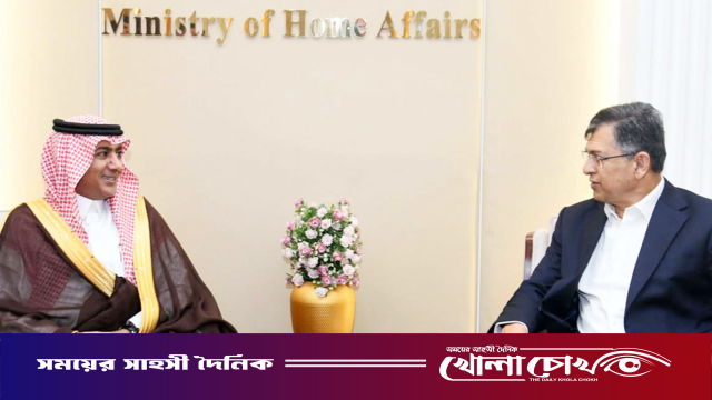 সৌদিতে অবস্থানরত ২২ হাজার রোহিঙ্গাকে বাংলাদেশি পাসপোর্ট দেওয়া হয়েছে: স্বরাষ্ট্রমন্ত্রী