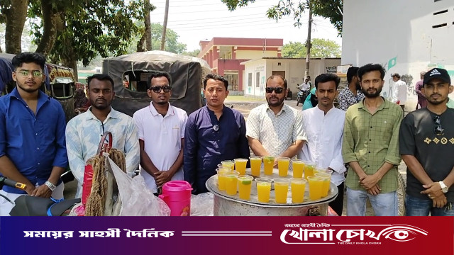 ফরিদপুরের মধুখালীতে এসএসসি পরীক্ষার্থী ও অভিভাবকদের মাঝে ছাত্রদলের শরবত বিতরণ