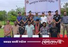 সুন্দরবনে কোস্টগার্ডের কাছে আত্মসমর্পণ করল 'সুমন বাহিনী'