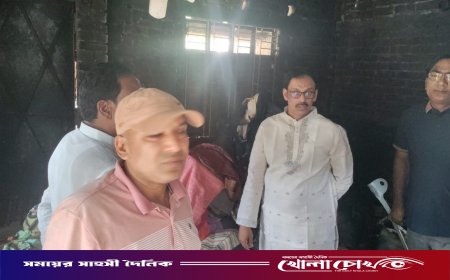ফরিদপুরে শ্রমিক দল নেতার বসতঘর ভস্মীভূত, অল্পের জন্য রক্ষা পেল প্রাণ