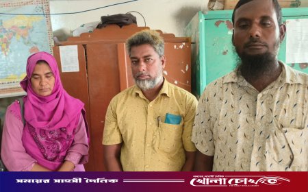কুষ্টিয়ায় দাখিল পরীক্ষার্থীর খাতা লিখে দেওয়ার অভিযোগে ৩ শিক্ষক আটক