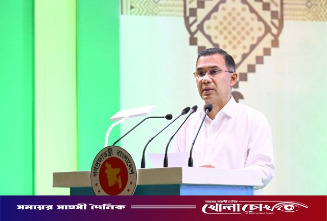 পদোন্নতি বা পছন্দের পোস্টিংয়ের লোভে পেশাদারিত্বের সঙ্গে আপস করবেন না: প্রধানমন্ত্রী তারেক রহমান