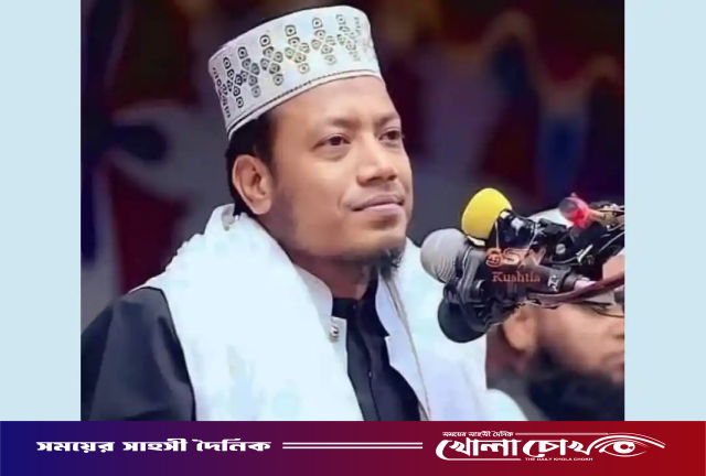 কুষ্টিয়া সরকারি কলেজে তোপের মুখে এমপি আমির হামজা: ‘ভুয়া’ স্লোগান দিয়ে শিক্ষার্থীদের বিক্ষোভ