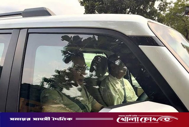 কোরবানির বর্জ্য অপসারণ পরিদর্শনে প্রধানমন্ত্রী