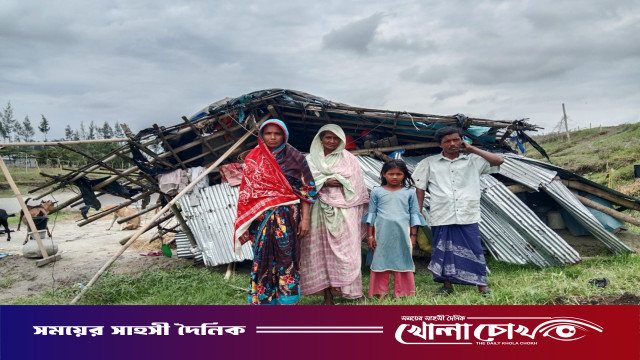 নদীভাঙনের পর কালবৈশাখীতেও সর্বস্বান্ত জসিম, খোলা আকাশের নিচে কাটছে দিন-রাত