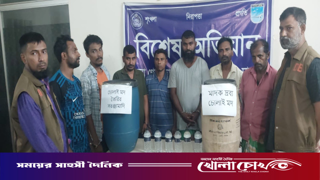 সাভারে ২১০ পিস ইয়াবা ট্যাবলেট ও ৬৫ লিটার দেশীয় মদ সহ মোট ০৭ জন পেশাদার মাদক ব্যবসায়ী গ্রেফতার।