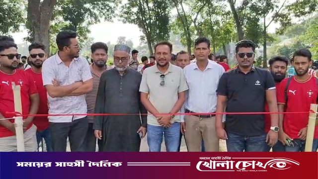 শ্রীনগরে ফেমাস হাসপাতাল চাইনিজবার ফুটবল টুর্নামেন্টের শুভ উদ্ধোধন