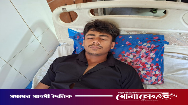 আগৈলঝাড়ায় কিশোর গ্যাংয়ের হামলায় স্কুল ছাত্র আহত