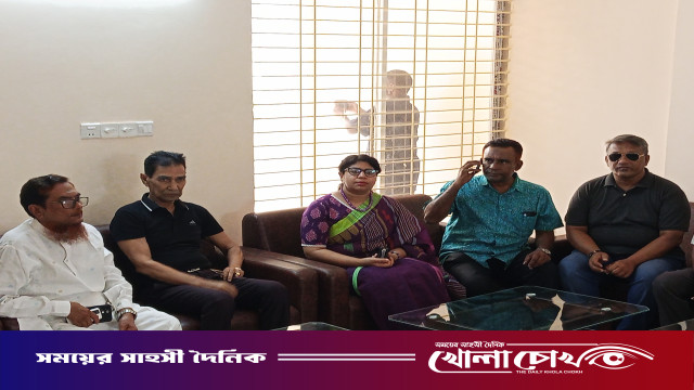 খোকসা ডাকবাংলো পরিদর্শন করেন কুষ্টিয়া জেলা পরিষদ প্রশাসক
