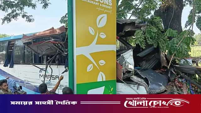 চট্টগ্রামে মারসা পরিবহনের দুই বাসের মুখোমুখি সংঘর্ষ: নিহত ৪, আহত ১৩