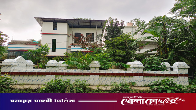 আগৈলঝাড়ায় কালের সাক্ষী ৫শ'বছরের পুরনো ২২ হাত লম্বা কবর, প্রতিদিনই দেখতে আসেন দর্শনার্থী