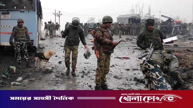 পাকিস্তানে ভয়াবহ আত্মঘাতী বোমা হামলা: প্রাণ হারালেন ৮ সেনাসদস্য