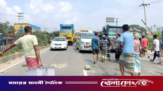 ১০ টাকা চাঁদা না দেওয়ায় অটোচালককে পিটিয়ে হত্যা
