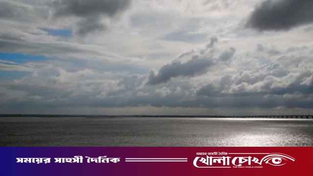 বগুড়ায় যমুনা নদীতে নৌকাডুবি: ১০ যাত্রী নিখোঁজ