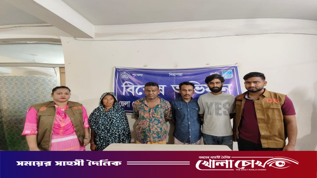 সাভারে ডিবির জোড়া অভিযান: ইয়াবাসহ ২ মাদক কারবারি ও ২ পেশাদার ছিনতাইকারী গ্রেফতার