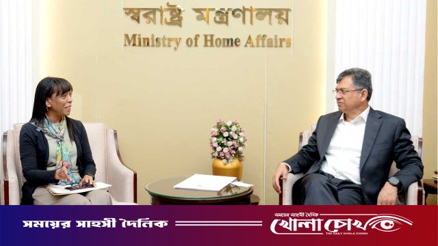 রোহিঙ্গা সংকট জাতীয় নিরাপত্তার জন্য হুমকিস্বরূপ: স্বরাষ্ট্রমন্ত্রী