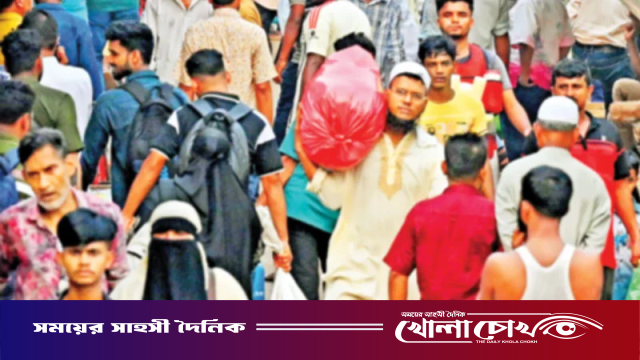 সরকার প্রতিশ্রুতি রাখেনি, এসি বাসে যথেচ্ছ ভাড়া