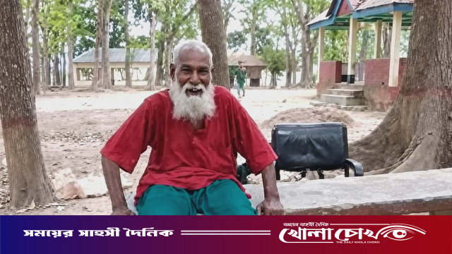 ফরিদপুরের মধুখালীতে সড়কে ঝরল নিরিবিলি পিকনিক কর্নারের সাবেক কেয়ারটেকারের প্রাণ