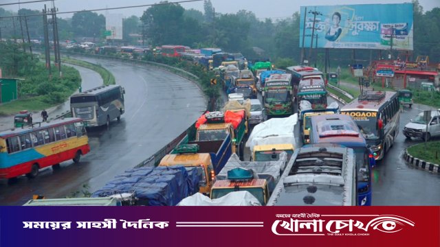 ঢাকা-টাঙ্গাইল মহাসড়কে যানজট ছাড়িয়েছ  ৪৫ কিলোমিটার