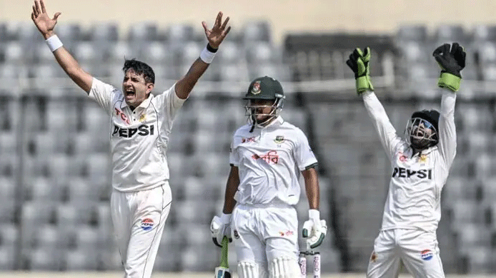 ঢাকা টেস্ট: পাকিস্তানকে চ্যালেঞ্জিং লক্ষ্য ছুড়ে দিল বাংলাদেশ