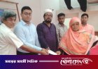 দৌলতপুরে প্রধানমন্ত্রীর ত্রাণ তহবিলের অনুদানের চেক বিতরণ