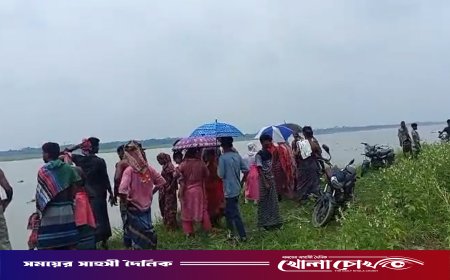 ফরিদপুরে ট্রাক্টরসহ পদ্মা নদীতে পড়ে চালকের মৃত্যু